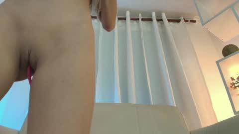  Angie   Instagram  angie julianac add me online show from February 26, 12:14 pm