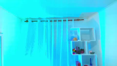 Snapshot of nezo_ chatting on July 7, 6:47 am Angie Instagram angie julianac add me online show from July 7, 6:47 am