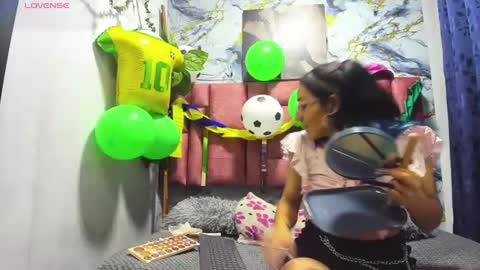 Snapshot of nezukoks chatting on June 26, 3:33 am nezukoks online show from June 26, 3:33 am