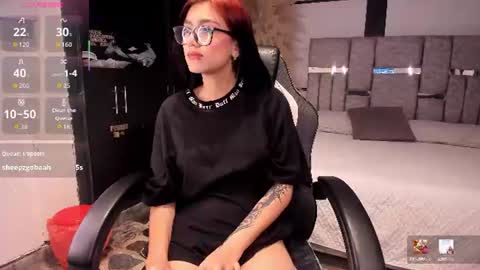Snapshot of nezukoo_1 chatting on June 24, 9:14 pm nezukoo_1 online show from June 24, 9:14 pm