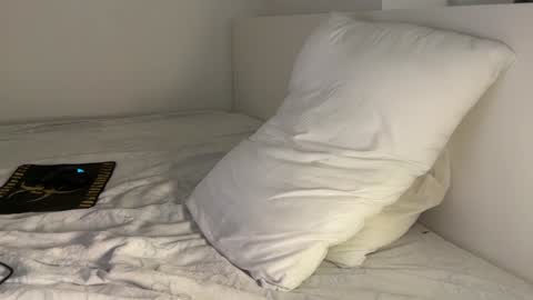 Adrian Von Ziegler online show from December 25, 1:30 pm