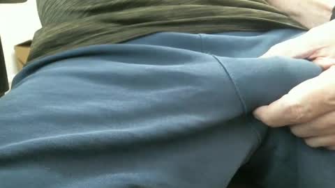 Snapshot of ngurth chatting on September 8, 8:41 pm ngurth online show from September 8, 8:41 pm