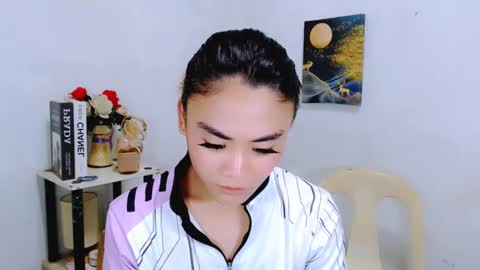 hottie nicole online show from April 21, 2:51 am