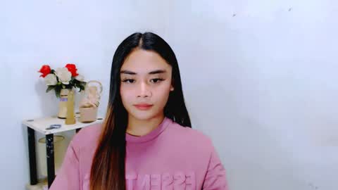 hottie nicole online show from April 23, 1:29 am