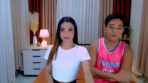 Snapshot of nhics_and_hades chatting on January 8, 10:26 am nhics and hades online show from January 8, 10:26 am