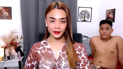 Snapshot of nhics_and_hades chatting on March 3, 2:47 am nhics and hades online show from March 3, 2:47 am