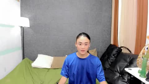 Snapshot of nhics_and_hades chatting on September 10, 12:10 am nhics and hades online show from September 10, 12:10 am