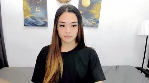 Snapshot of nhics_and_hades chatting on November 17, 12:27 am nhics and hades online show from November 17, 12:27 am