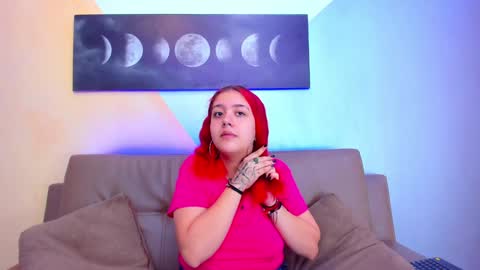 Snapshot of nia_stark chatting on December 30, 11:59 am Estefani online show from December 30, 11:59 am