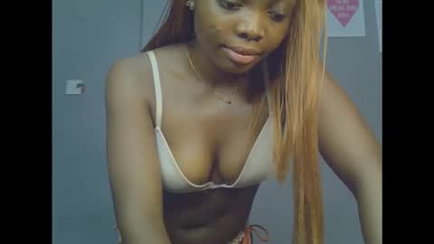 Niababy5 online show from February 7, 6:55 pm