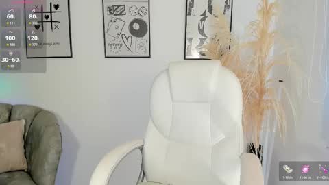 Nia online show from October 20, 1:00 pm