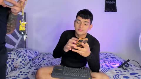 Niall  online show from November 15, 12:30 am