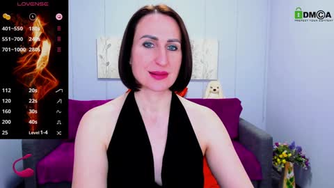 niasmithh online show from February 26, 4:24 pm