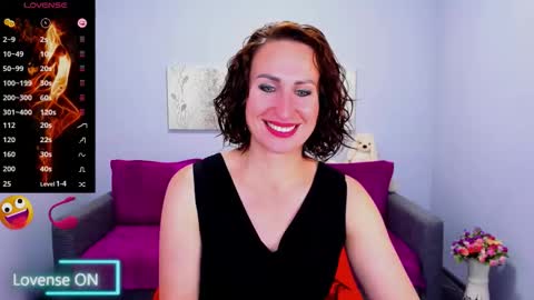 niasmithh online show from September 27, 5:34 am