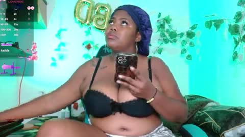 Niawk online show from April 8, 6:41 pm