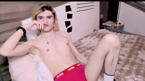 Nick PVT is open FanslyTwitter - Nic kycb online show from March 15, 5:08 pm