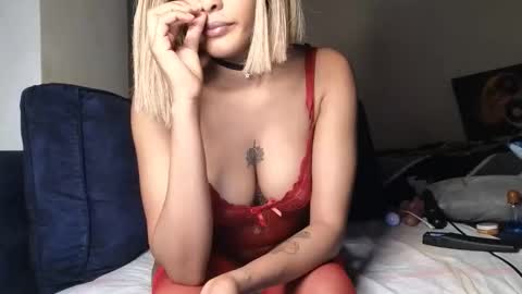 Lilly online show from February 14, 8:38 pm