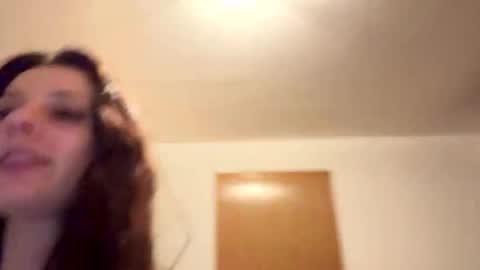 Snapshot of niccollenic chatting on April 2, 4:04 pm Niccolle Nic online show from April 2, 4:04 pm