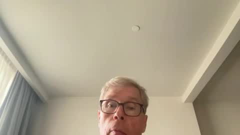 Nice Gentle Naughty online show from June 9, 6:52 pm