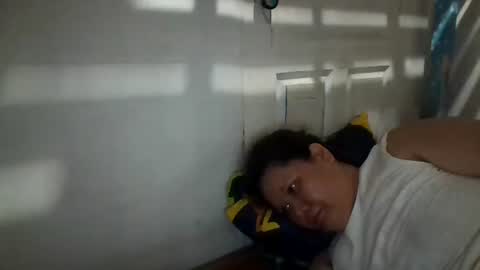 Snapshot of niceasianpussy chatting on April 24, 1:13 pm niceasianpussy online show from April 24, 1:13 pm