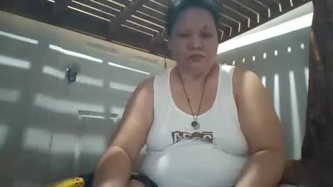 Snapshot of niceasianpussy chatting on May 14, 8:43 am niceasianpussy online show from May 14, 8:43 am