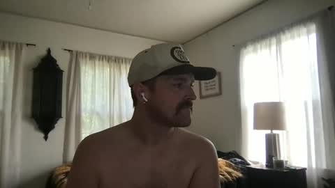 NiceButtNiceGuy online show from March 13, 4:13 pm