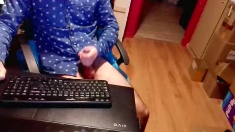 nicecck24 online show from January 9, 6:16 am