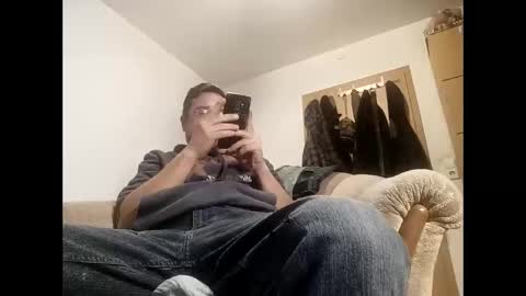 Snapshot of nicefuck0077 chatting on November 25, 10:21 pm nicefuck0077 online show from November 25, 10:21 pm