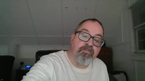 Snapshot of niceguy7208 chatting on September 29, 4:06 am niceguy7208 online show from September 29, 4:06 am