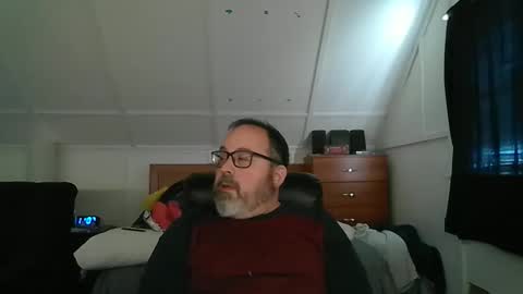 Snapshot of niceguy7208 chatting on March 15, 3:07 pm niceguy7208 online show from March 15, 3:07 pm
