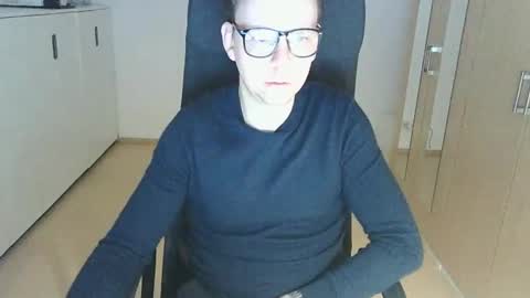 NiceGuyFlo online show from February 1, 2:26 am