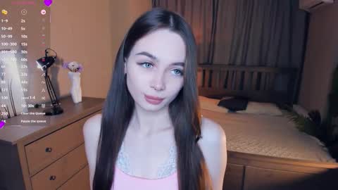 Nicole online show from January 11, 7:52 pm