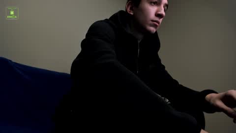 Nicholas online show from December 20, 6:31 am