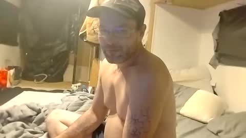 Snapshot of nicholasjesse51 chatting on October 31, 11:50 pm nicholasjesse51 online show from October 31, 11:50 pm