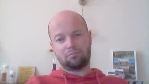 nick1990b online show from February 5, 12:10 pm