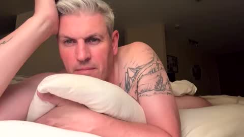 nick578320 online show from March 27, 11:43 am