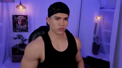 nick fenix online show from June 19, 3:11 am