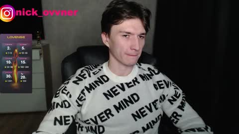 Snapshot of nick_owner chatting on October 1, 7:20 pm Nick online show from October 1, 7:20 pm