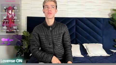 Nick  online show from November 21, 1:43 pm