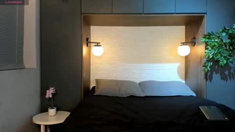 Nick  online show from February 2, 12:04 pm