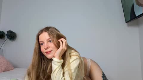 Nicka Cherie online show from January 18, 1:26 pm