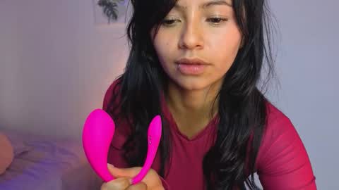 Nicole Silvermoon online show from March 8, 8:45 pm