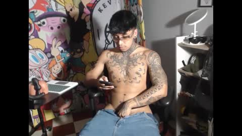 Nickhot0609 online show from December 10, 12:50 am