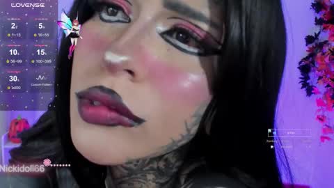   Help me reach 100 thumbs up online show from November 2, 6:38 am