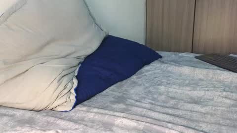 Snapshot of nickjordan1 chatting on February 6, 10:53 pm Nicolas online show from February 6, 10:53 pm