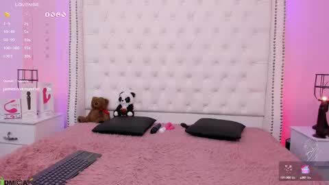 nickky online show from February 28, 5:04 pm