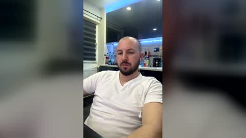 Julian online show from February 16, 1:46 am