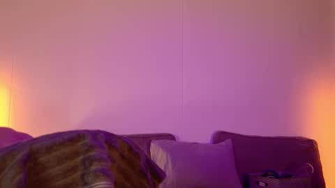 Snapshot of nickriverzxo chatting on November 28, 2:03 am nickriverzxo online show from November 28, 2:03 am