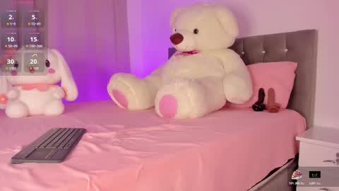 Nicolas online show from November 13, 4:39 pm