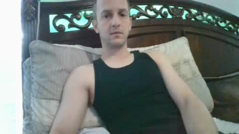 Snapshot of nickserwecki chatting on August 9, 3:17 pm nickserwecki online show from August 9, 3:17 pm